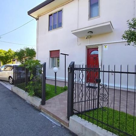 Ca' Arianna Apartment Mestre Luaran gambar